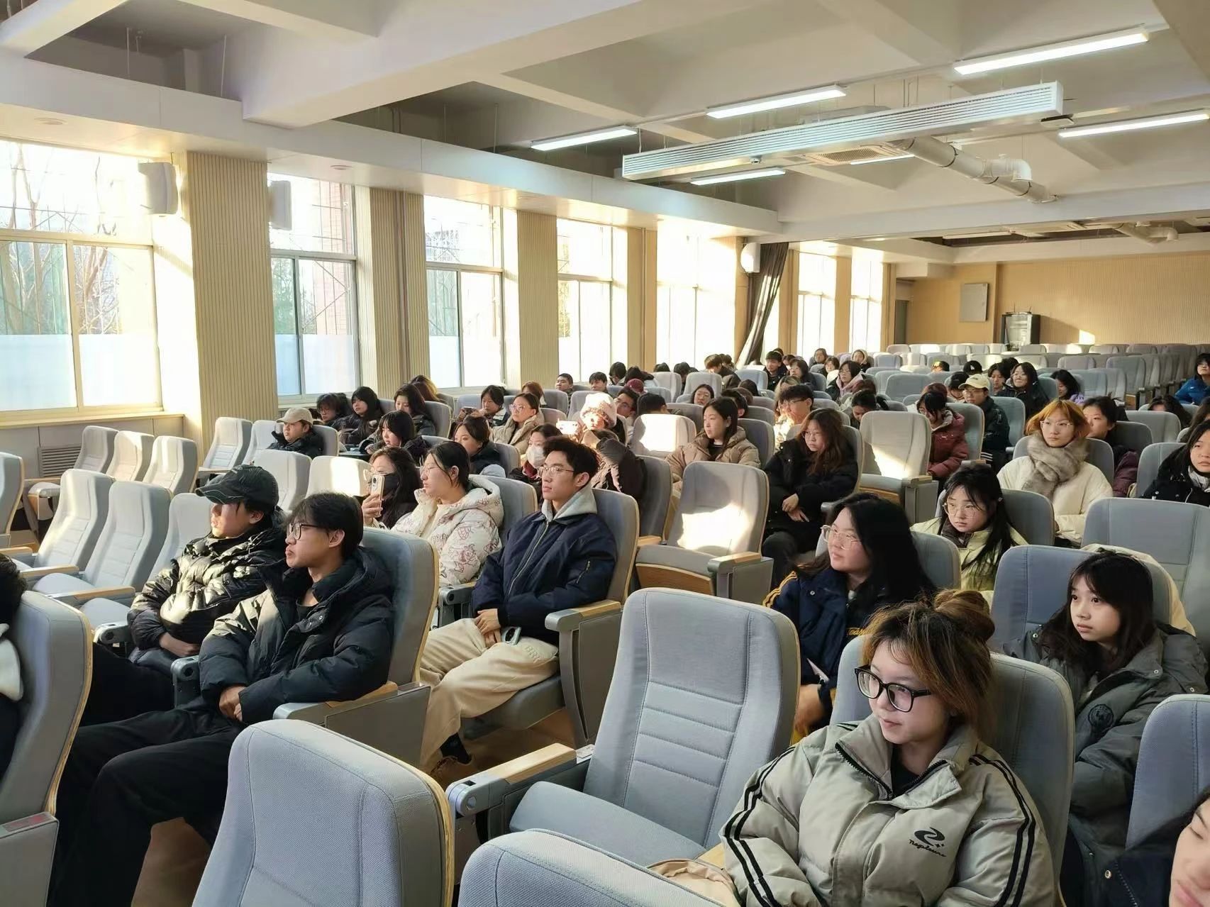 eae3ec4c095e7089abbc17f7322962c7.jpg