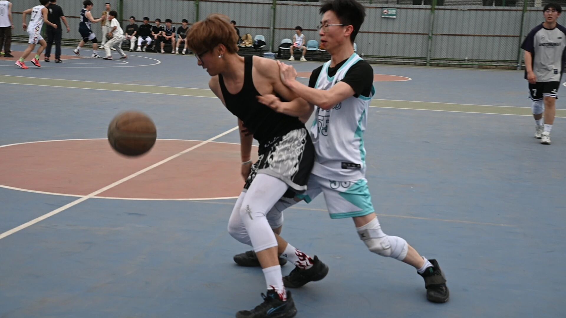 1076678056406f8705935d4cdabc5ef8.jpg